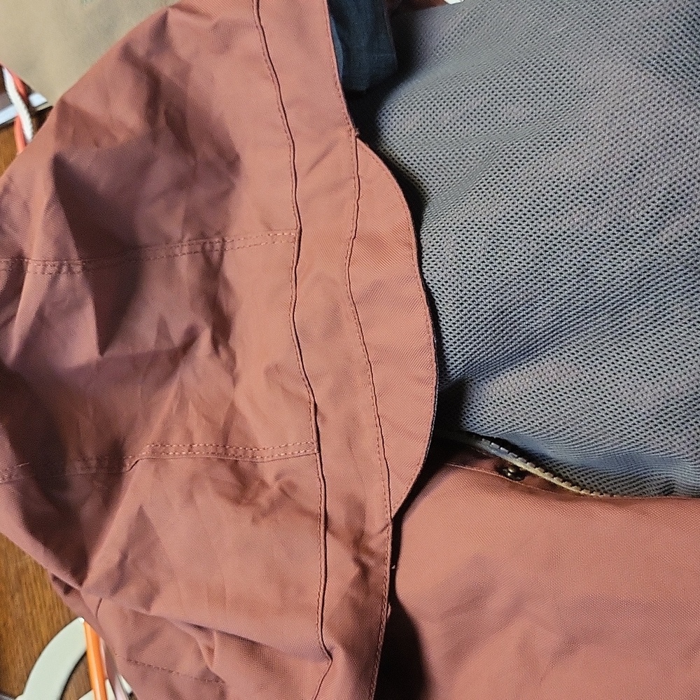 Red Herring Jacket - Picture 15 of 15